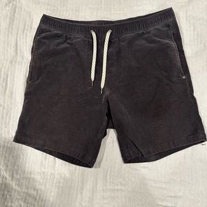 Men’s Vuori Corduroy Optimist shorts. XL size. Charcoal color
